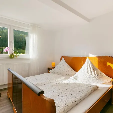Lovely With Large Balcony In Mitteltal In The Black Forest شقة *